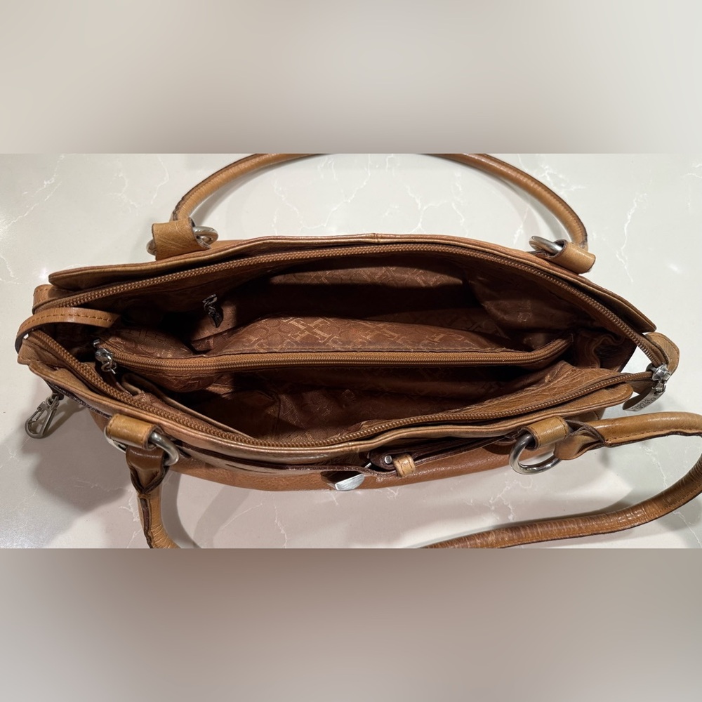Claudio Ferrici tan leather handbag - Picture 7 of 7